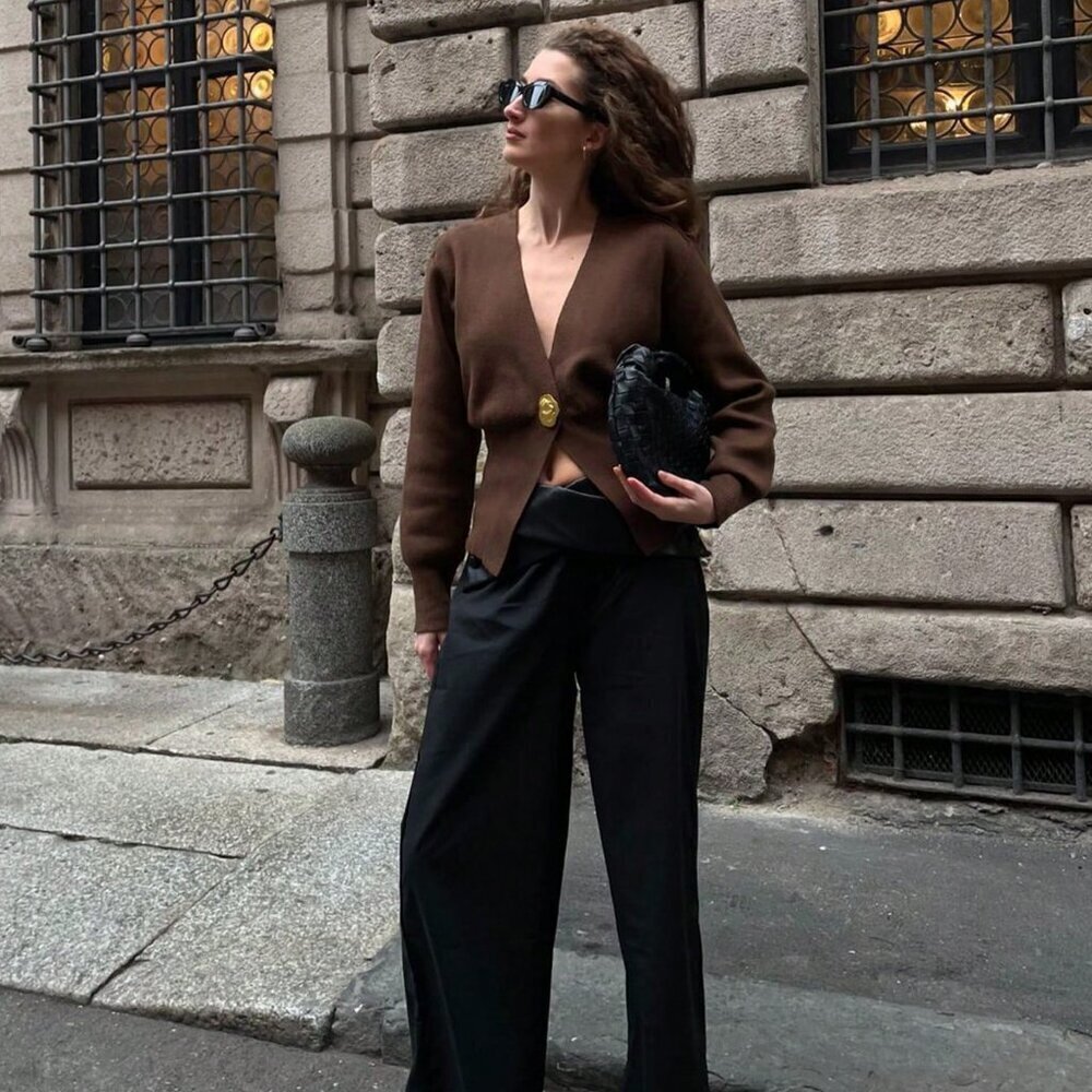 Brown Casual Women's V-Neck Button Long Sleeved Knitted Cardigan Top - Picture 3 of 7
